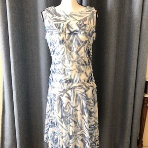 Women’s I LE New York sleeveless dress